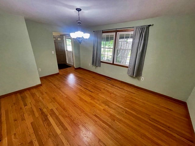 73 Elm Street Photo 8