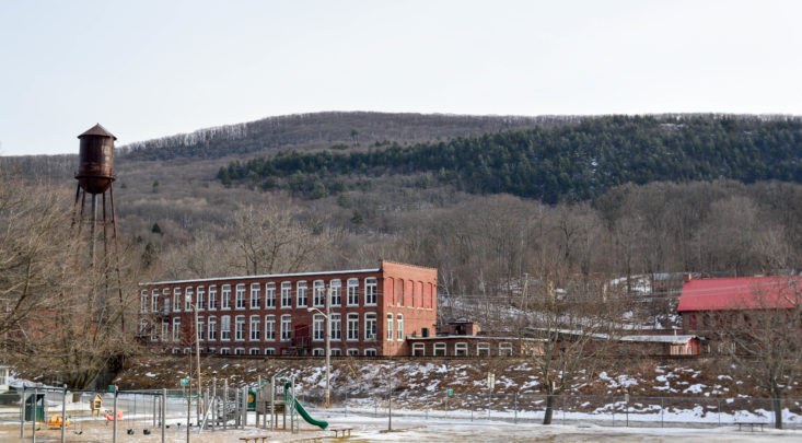 Housatonic>