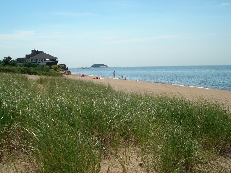 The New Hamptons-Shoreline CT