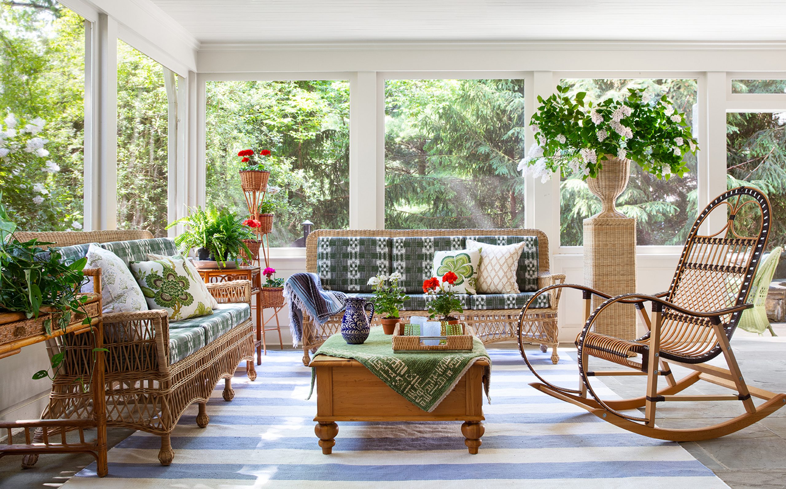 The Alcove: Ariel Okin Outdoor Porch